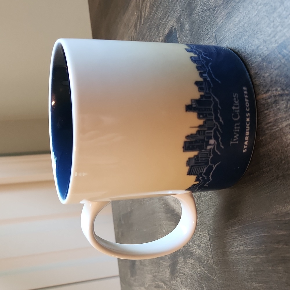 Starbucks collector series Twin Cities mug - Picture 2 of 4